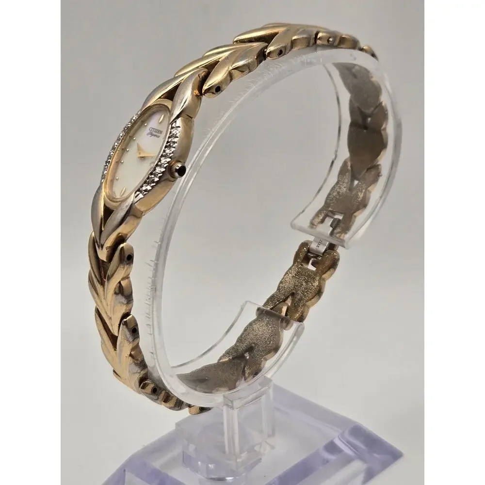 Citizen Women's Quartz Watch Gold Tone Bracelet Vintage